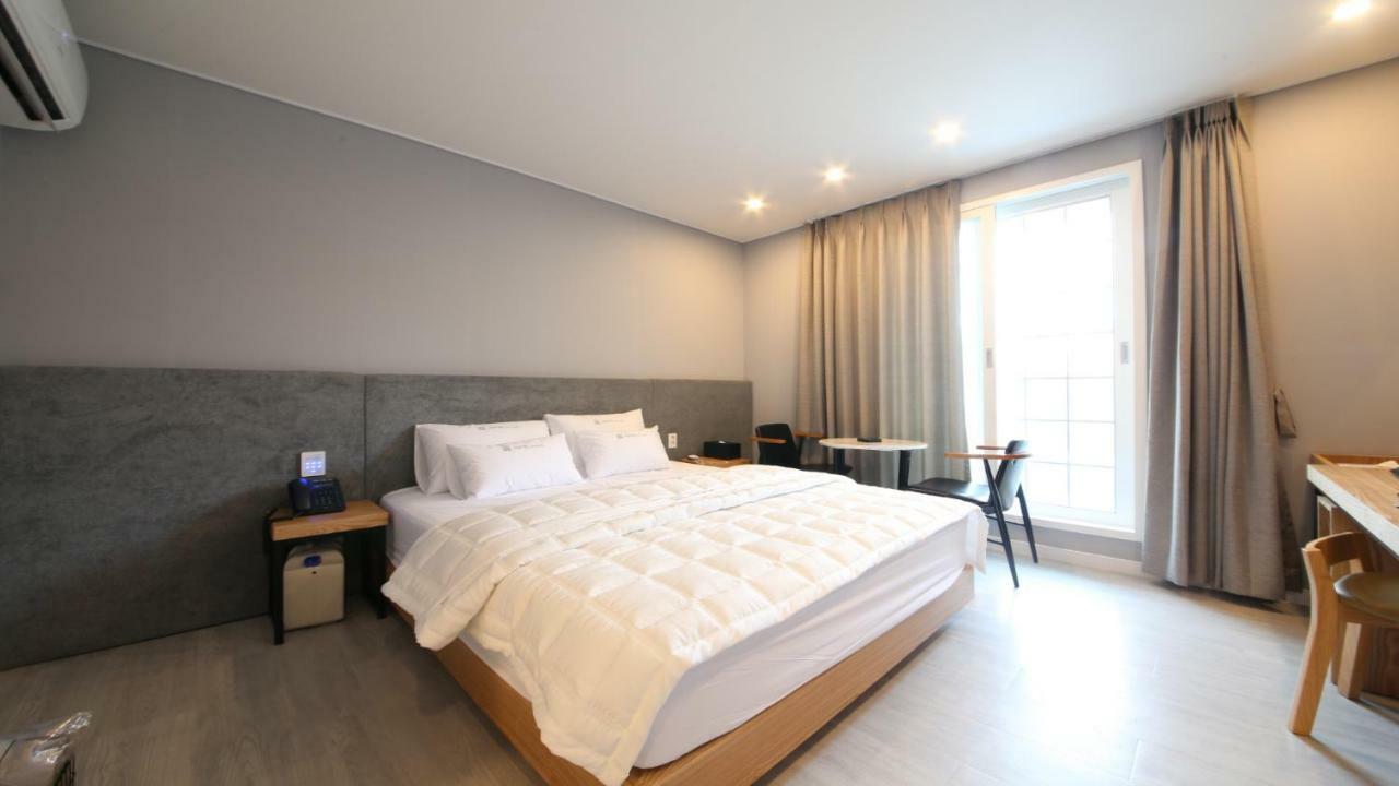 Hotel Palace Pohang Exterior photo